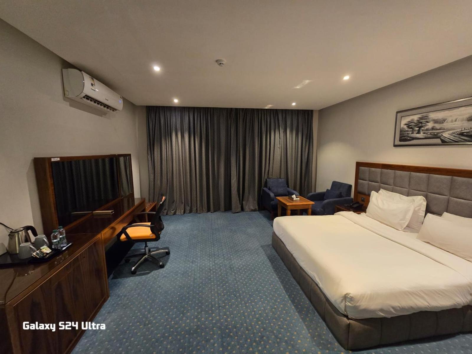 Celine Serviced -tuwaiq Aparthotel Riyadh